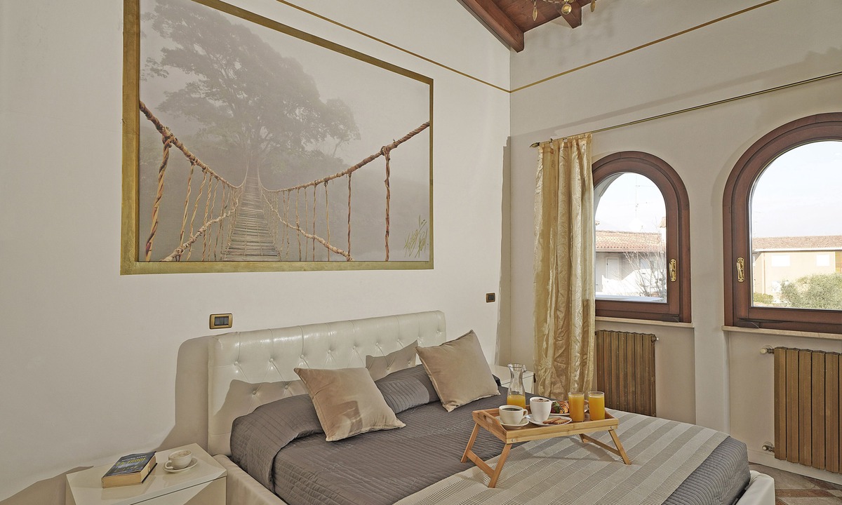 Solarolo Villa | Villa Platani PT-7 by Wonderful Italy