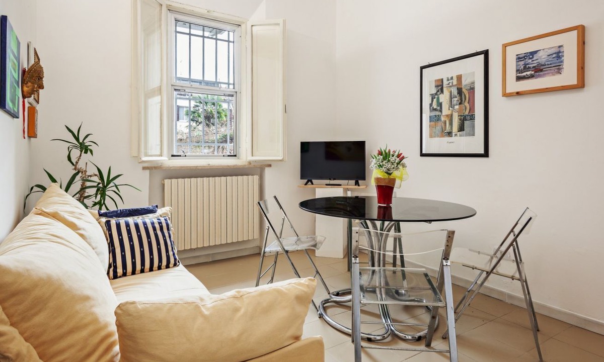 Ferrara Historic Centre Apartment | GuestHost - NEW!Palazzo dei Diamanti! Pets Friendly