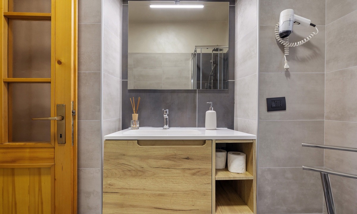 Ala Apartment | Apartment 'Casa Delle Fate' with Mountain View, Shared Terrace and Wi-Fi