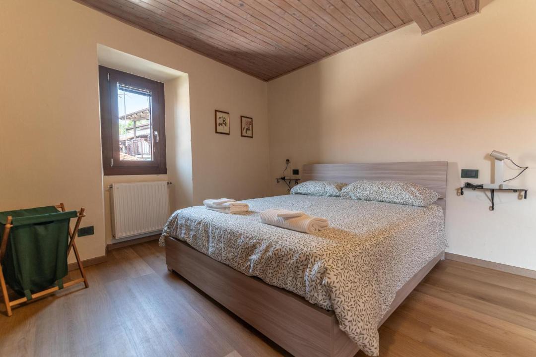 Armeno Apartment | Spacious home near Orta, 8min