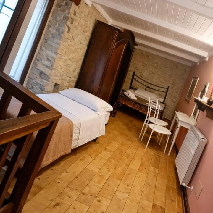 Castel Ritaldi House | BORGO LE MIMOSE Private Estate in Umbria with Pool and Restaurant