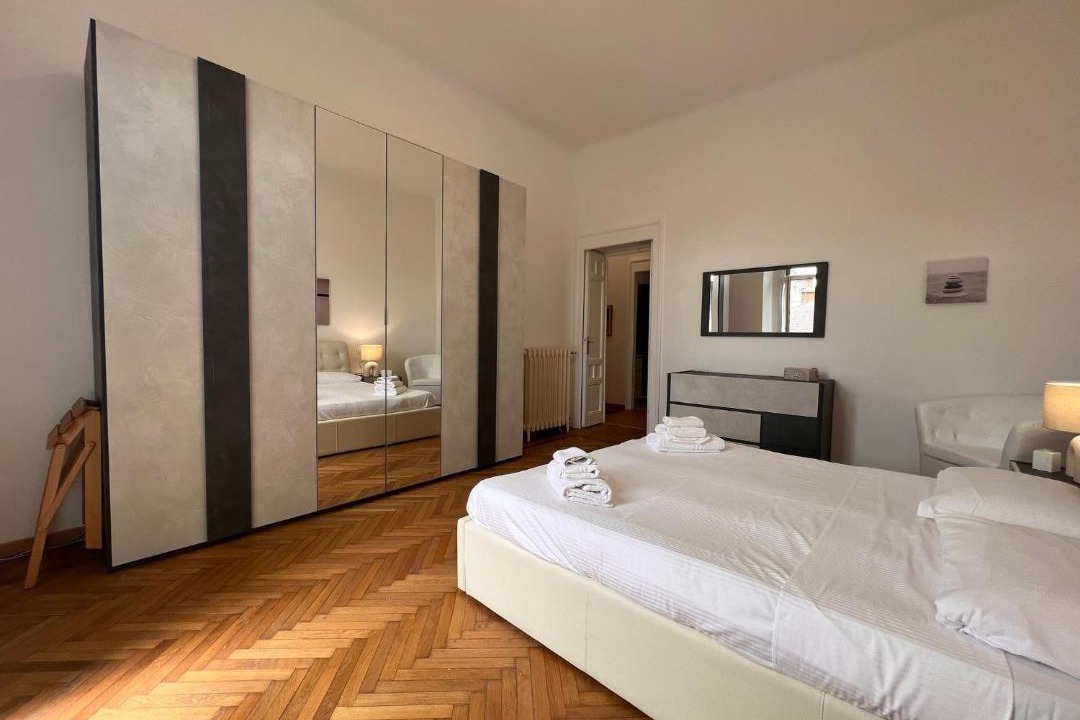 Downtown Apartment | Luxury City Centre APT with Parking by Kibilù Affitti Brevi