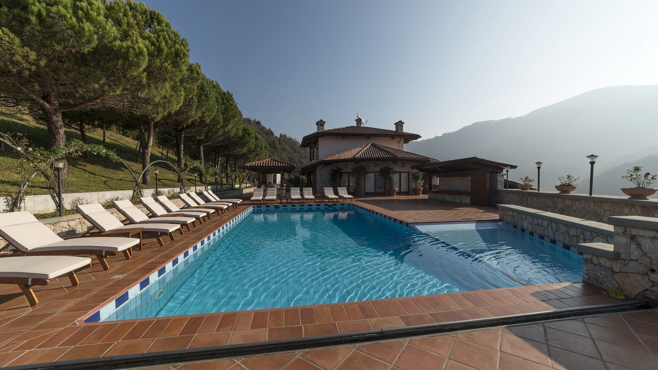 Photo of Outdoor in Bracca