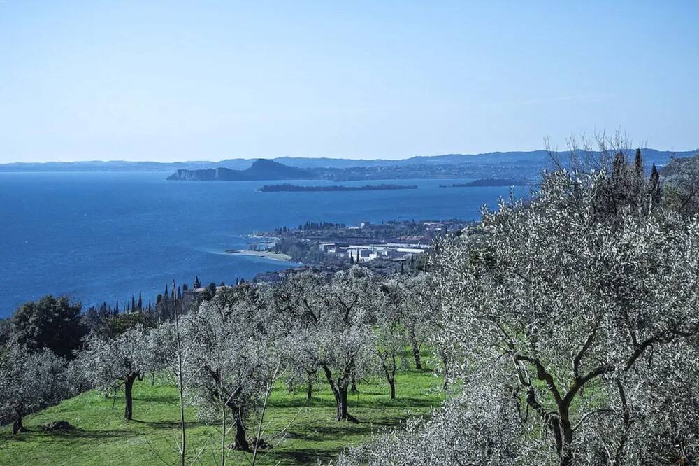 Photo of Others in Gargnano