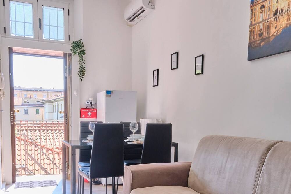 Photo of Livingroom in Monza