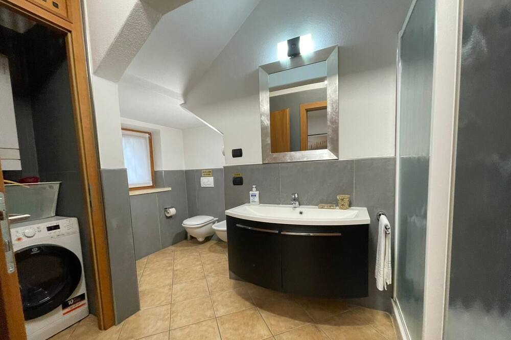 Photo of Bathroom in Colà Di Lazise