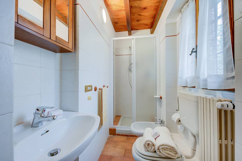 Photo of Bathroom in Somma Lombardo