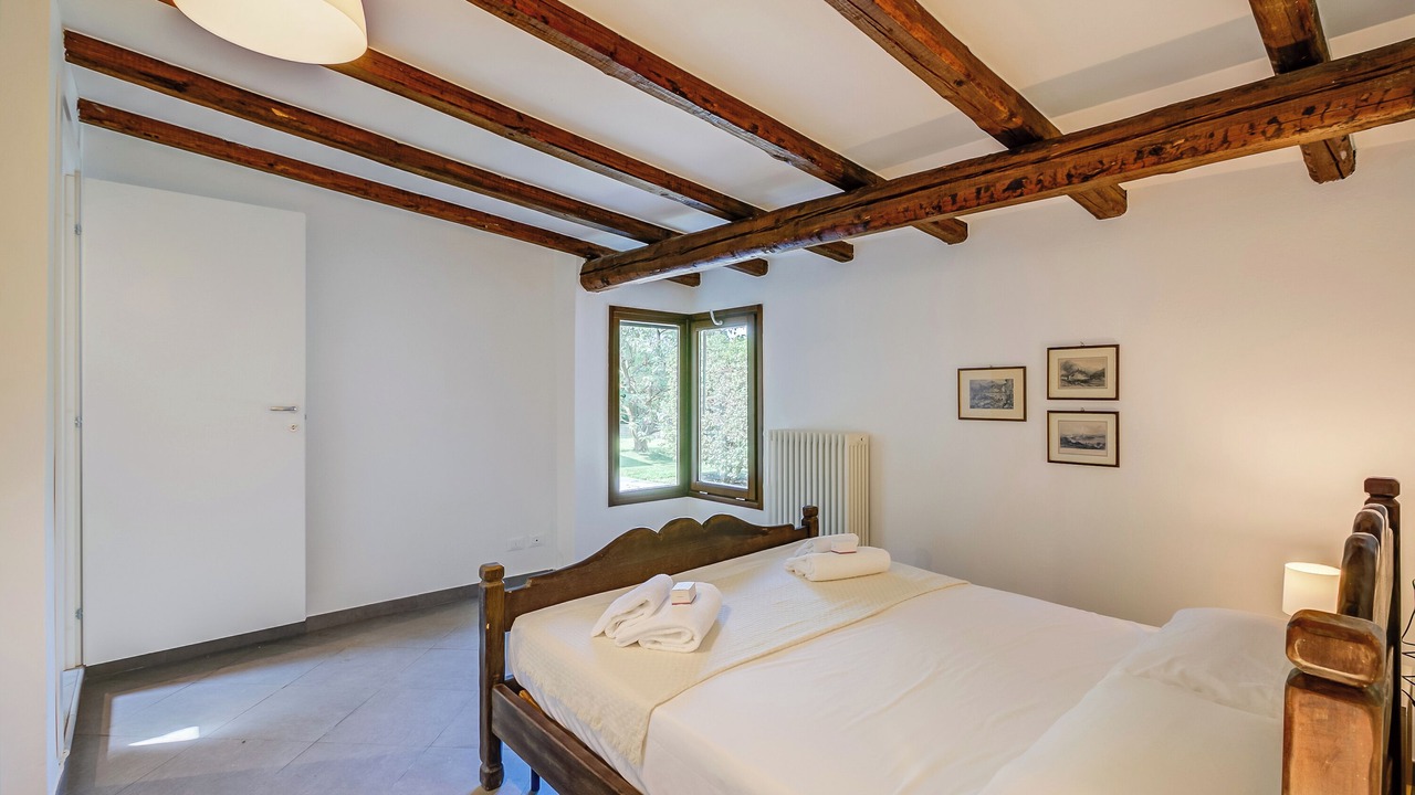 Photo of Bedroom in Armeno