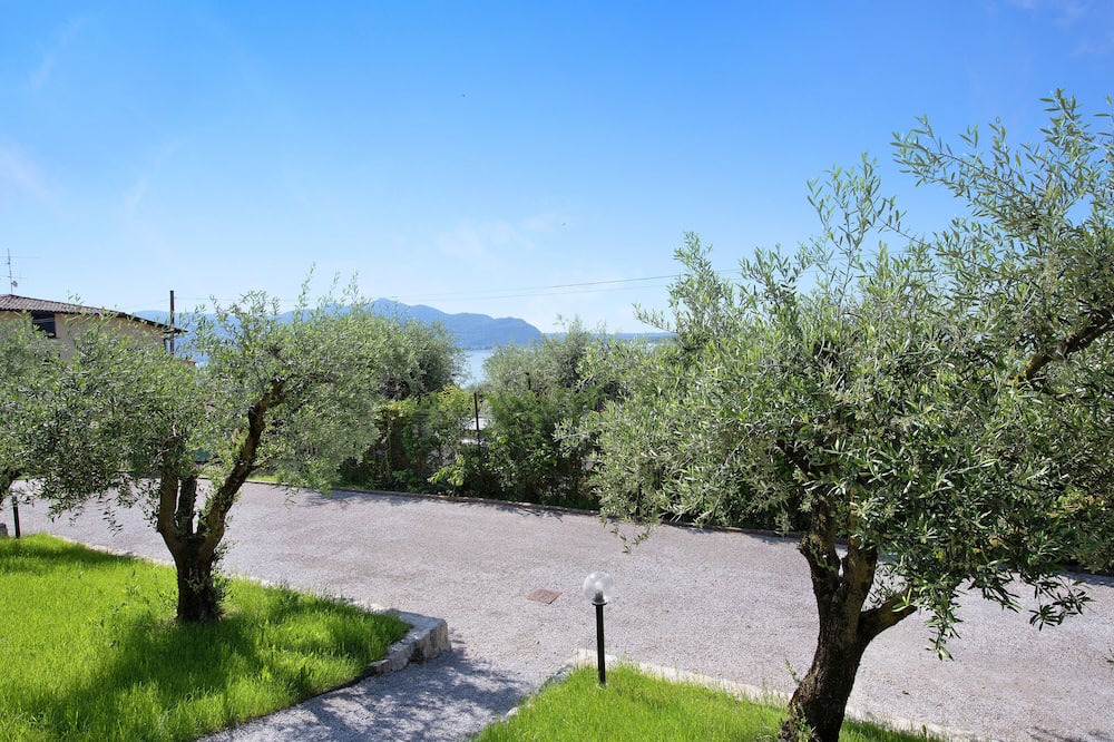 Photo of Outdoor in Predore