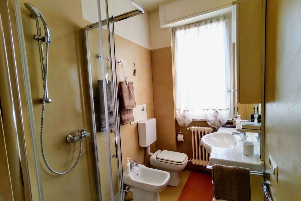 Photo of Bathroom in Maccagno