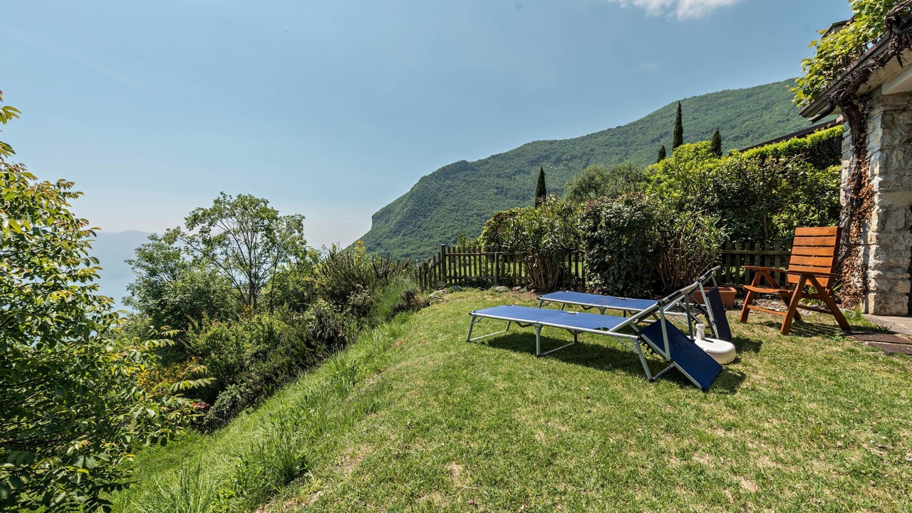 Photo of Outdoor in Aer