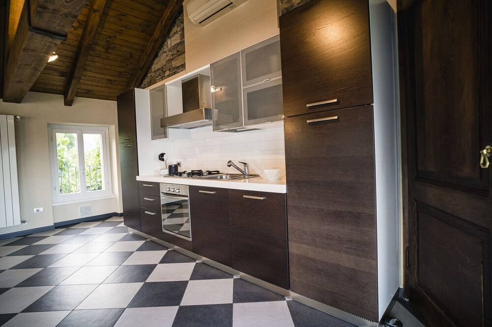 Photo of Kitchen in Crabbia