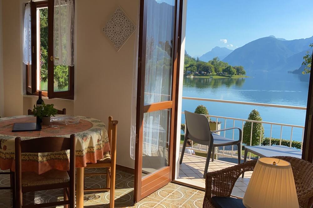 Photo of Livingroom in Idro