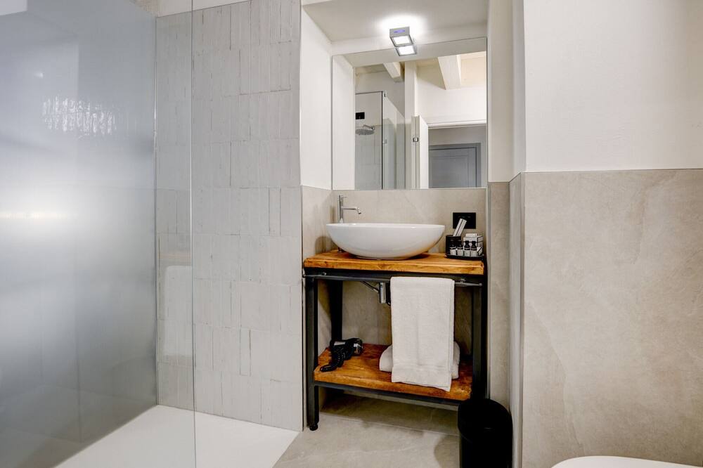 Photo of Bathroom in Gardola
