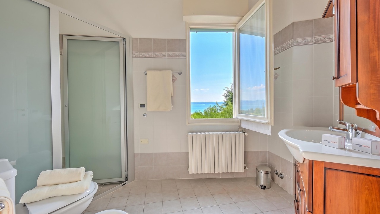Photo of Bathroom in Cecina