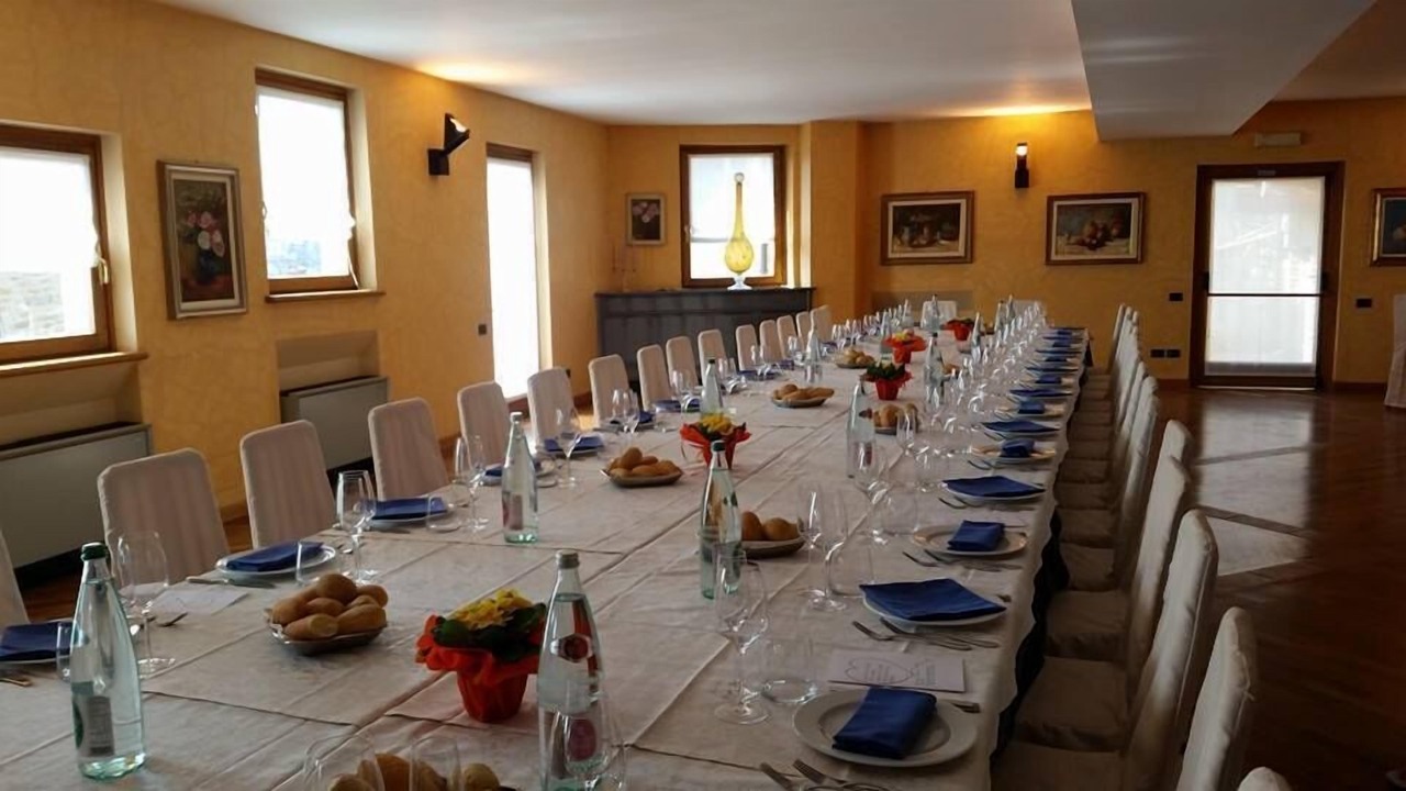 Photo of Others in Gromlongo