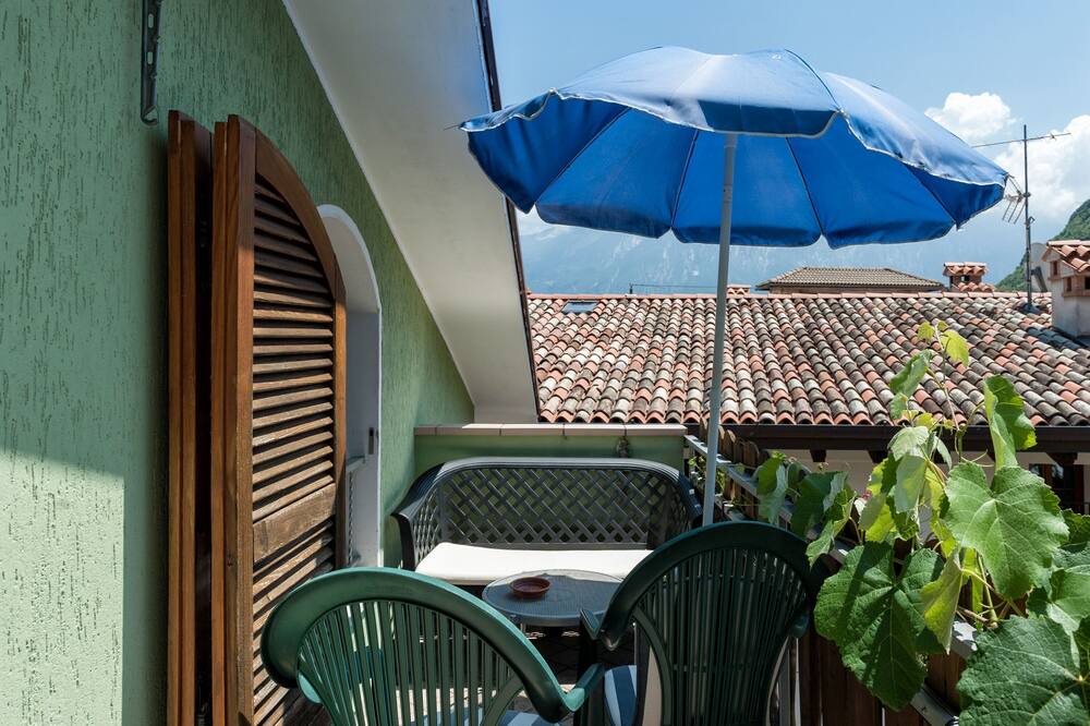 Photo of Patio Balcony in Prabione