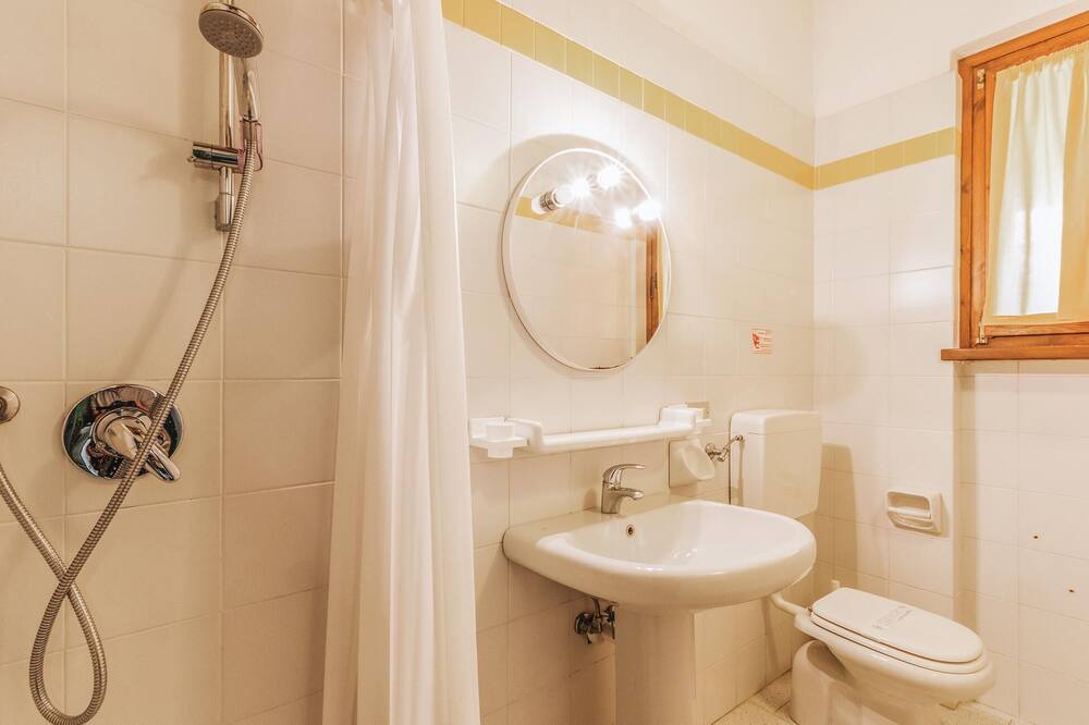 Photo of Bathroom in Iseo