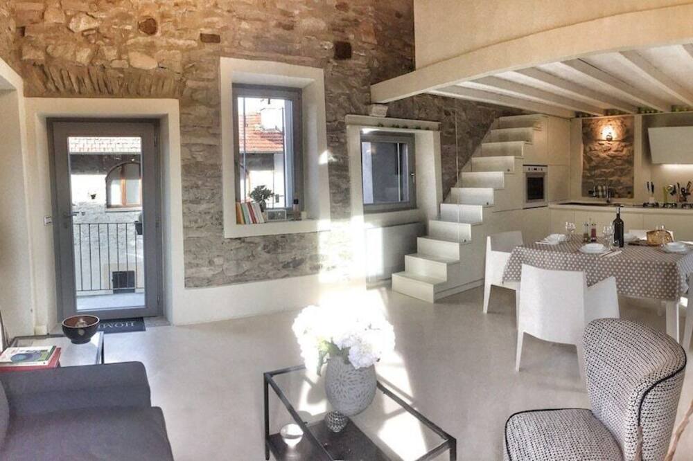 Photo of Others in Camogno