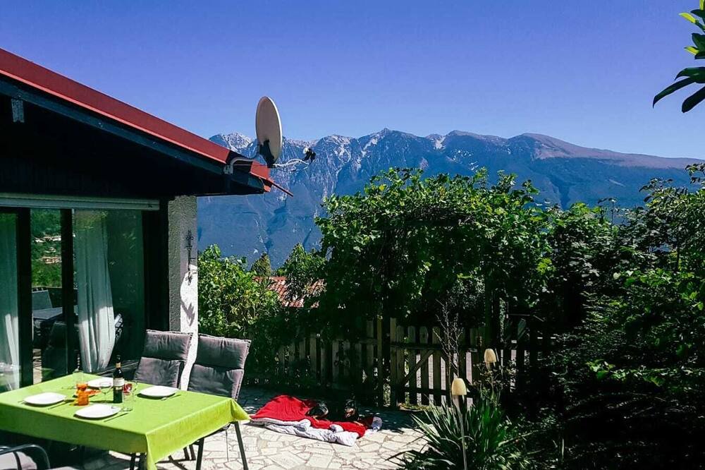 Photo of Patio Balcony in Aer