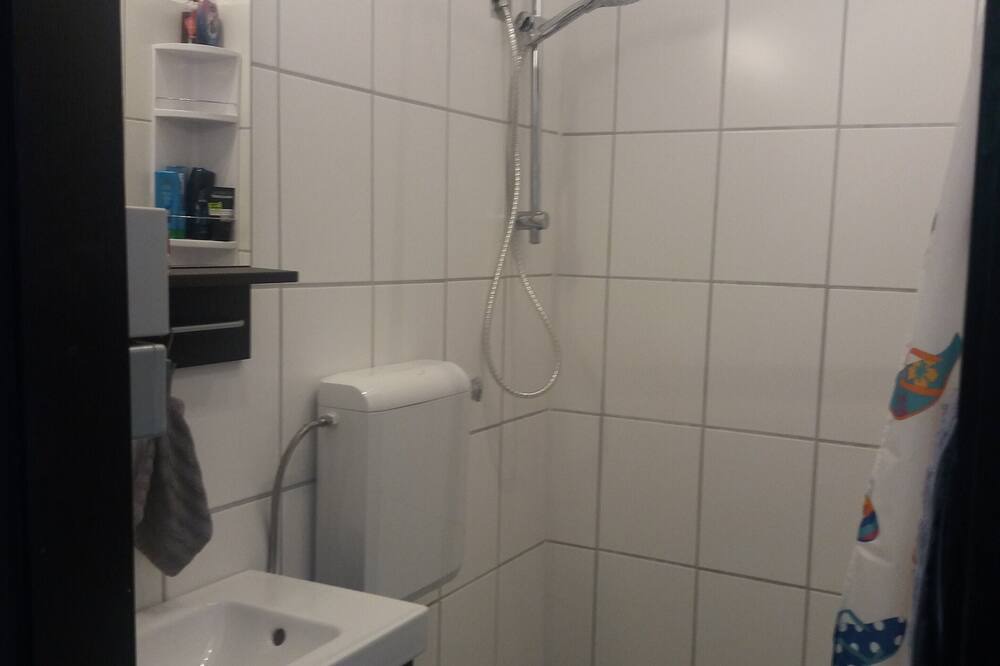 Photo of Bathroom in Aer