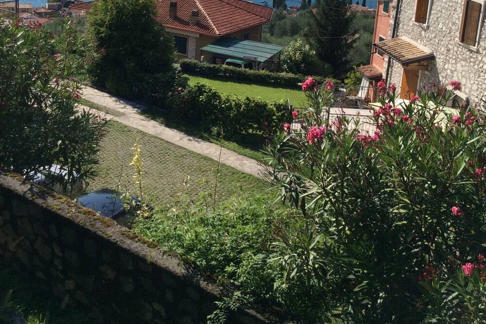 Photo of Outdoor in Assenza