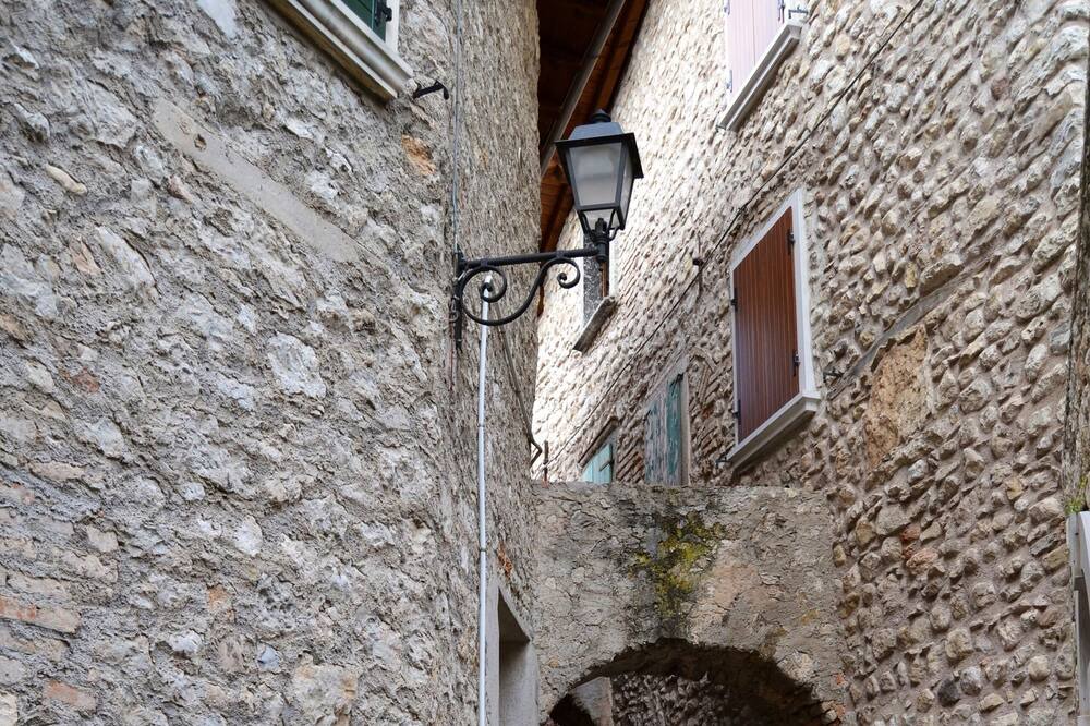 Photo of Outdoor in Assenza