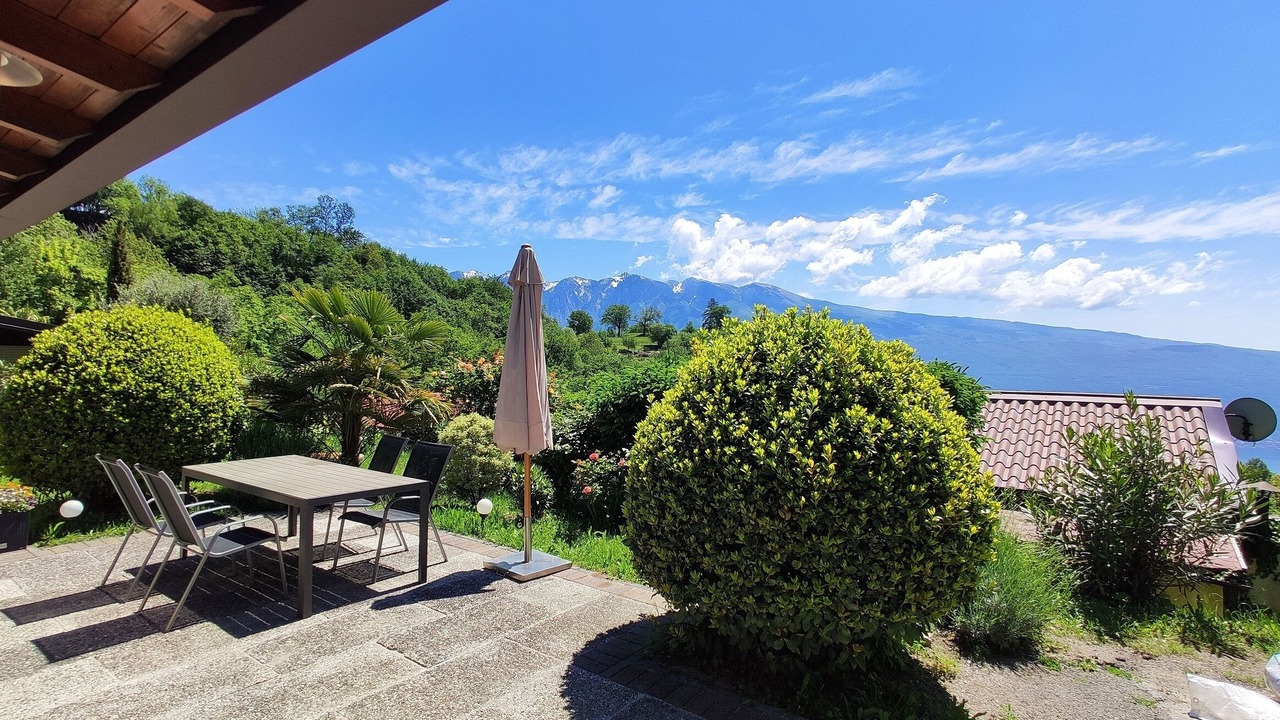 Photo of Outdoor in Aer