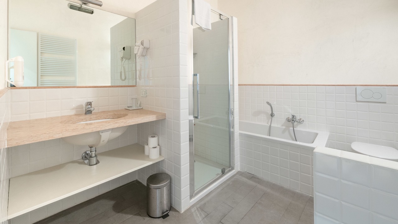 Photo of Bathroom in Negrar