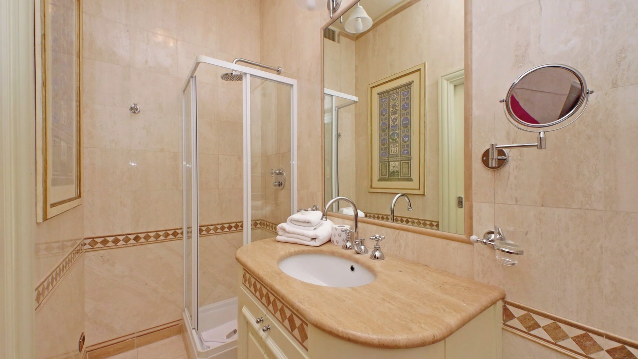 Photo of Bathroom in Rione VII Regola