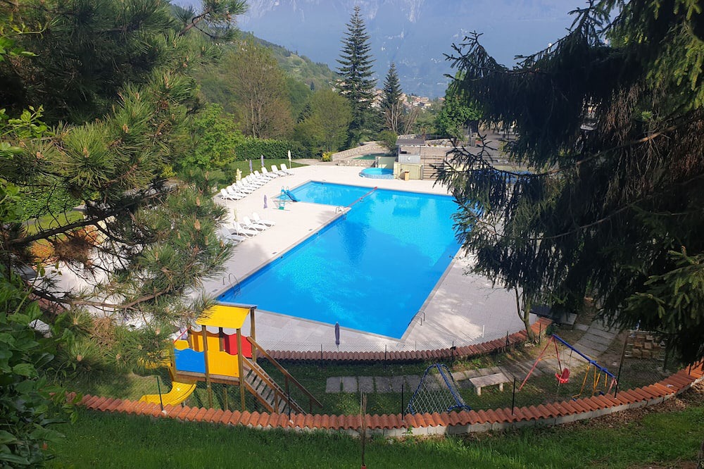 Photo of Outdoor in Aer