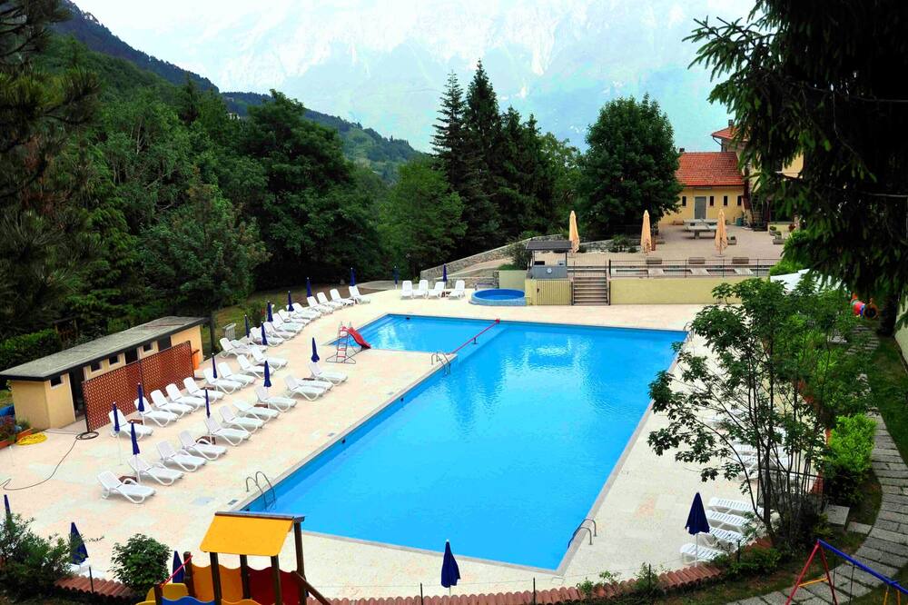 Photo of Outdoor in Aer