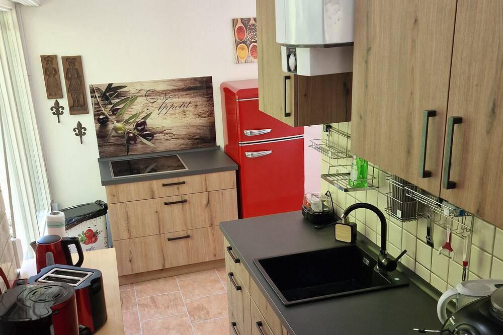 Photo of Kitchen in Aer