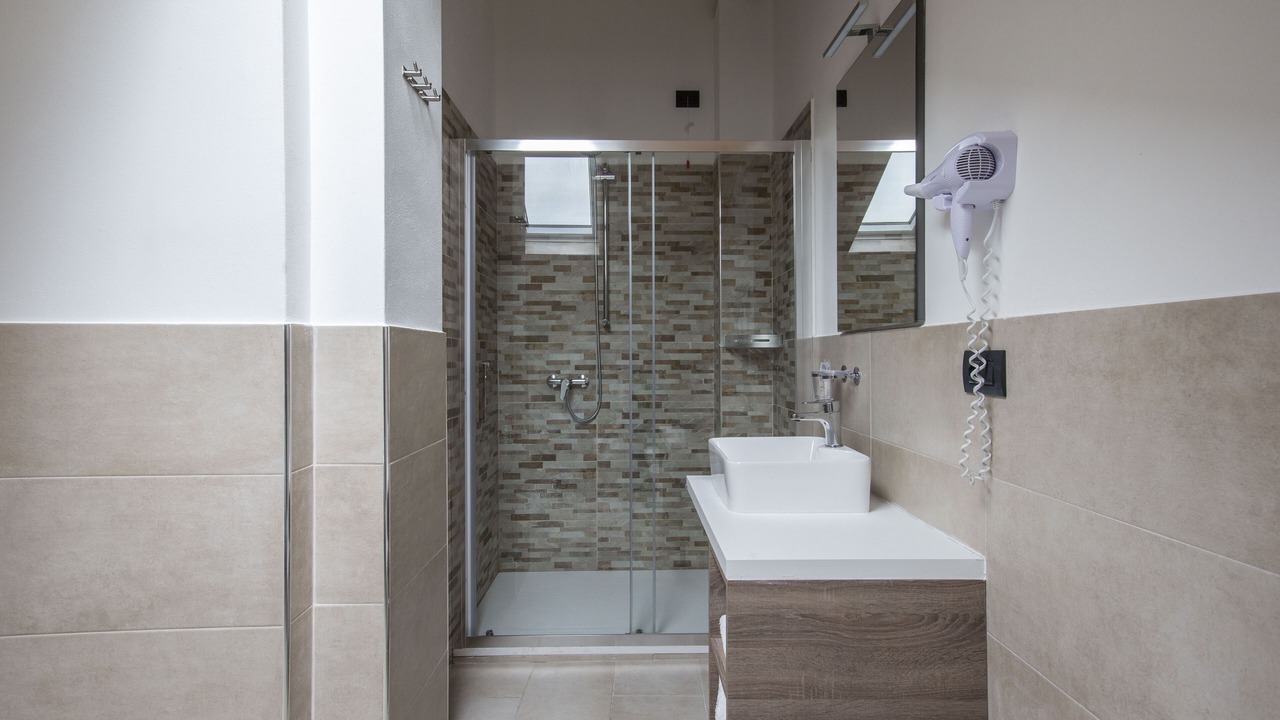 Photo of Bathroom in Albese con Cassano