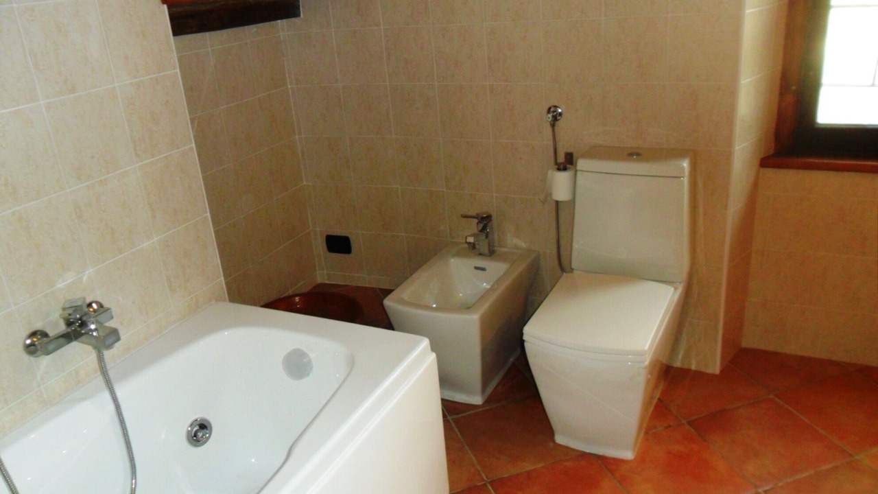Photo of Bathroom in Cremia