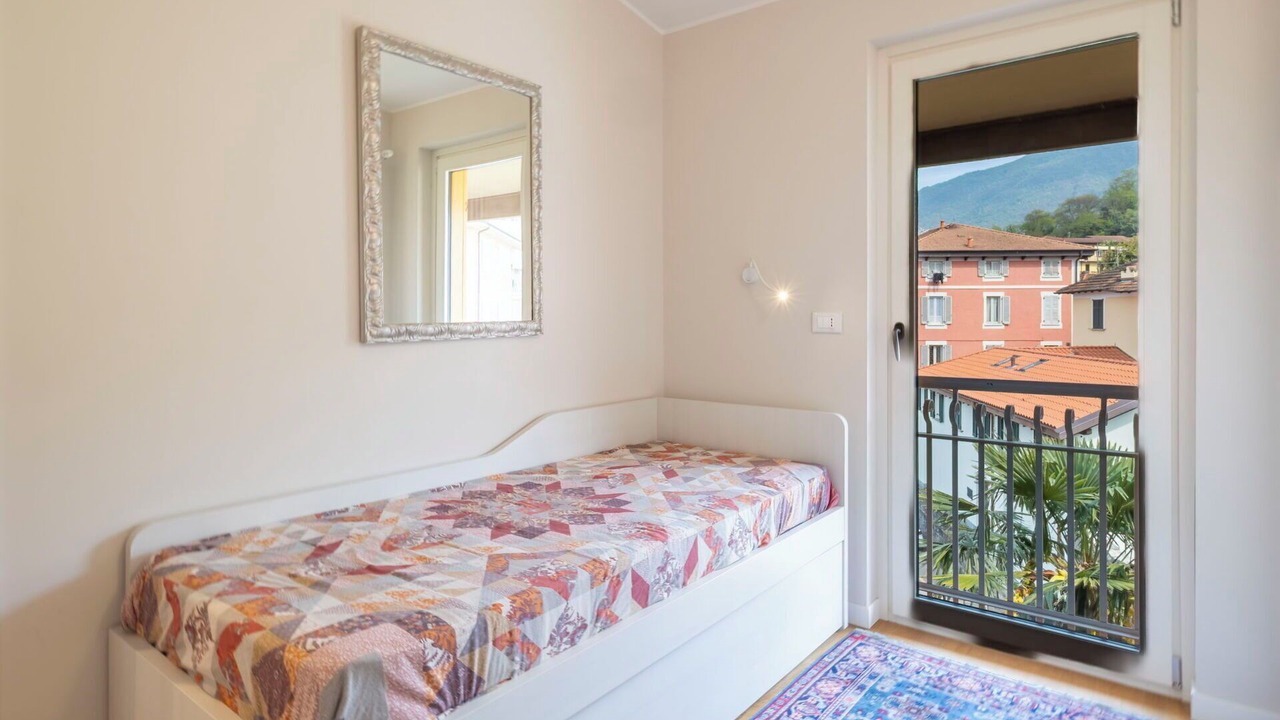 Photo of Bedroom in Porto Valtravaglia