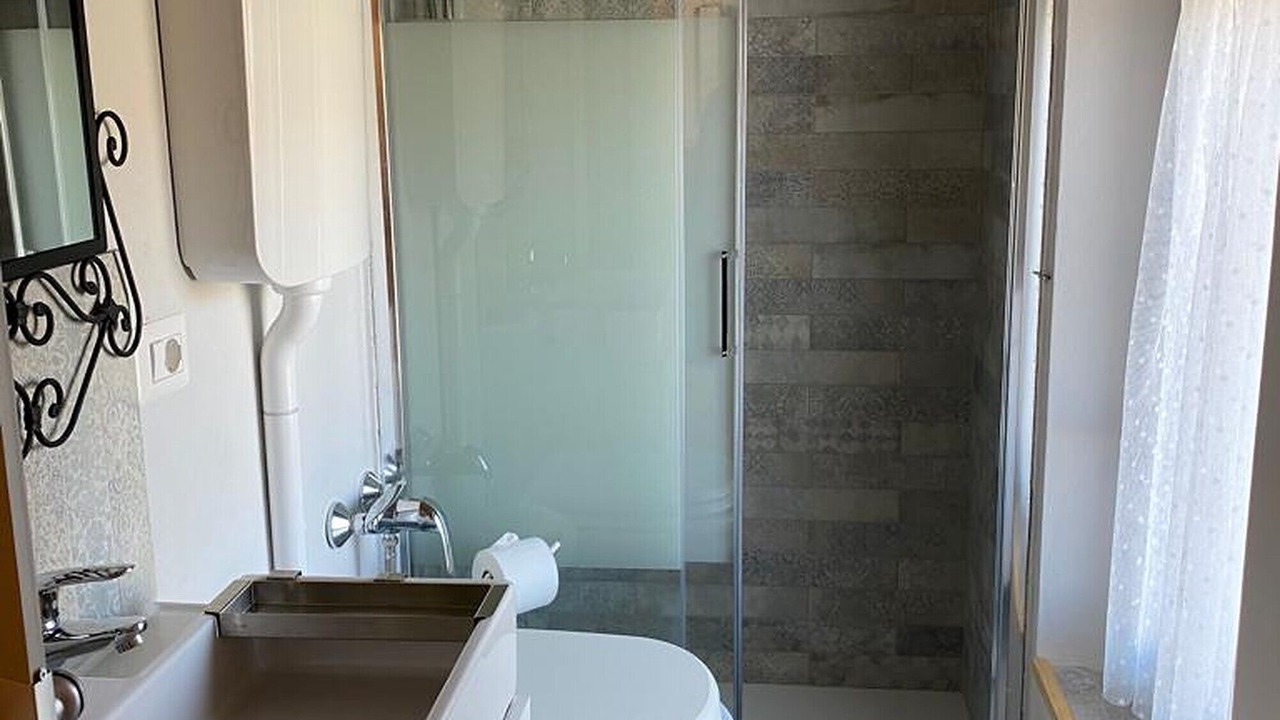 Photo of Bathroom in Malcesine