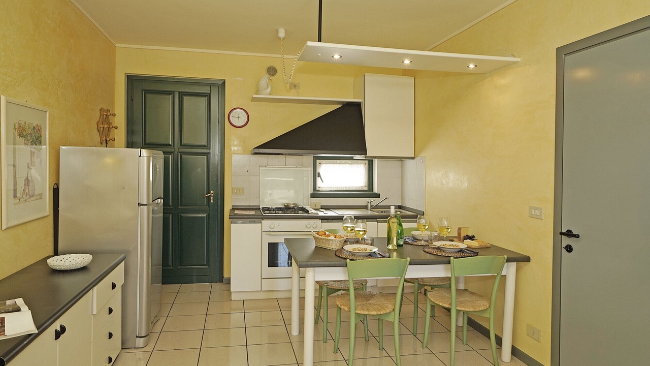 Photo of Kitchen in Lugana
