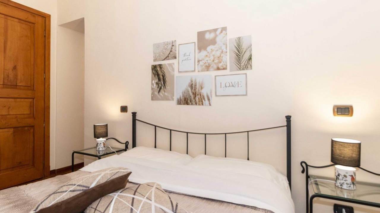 Photo of Bedroom in Historic Centre
