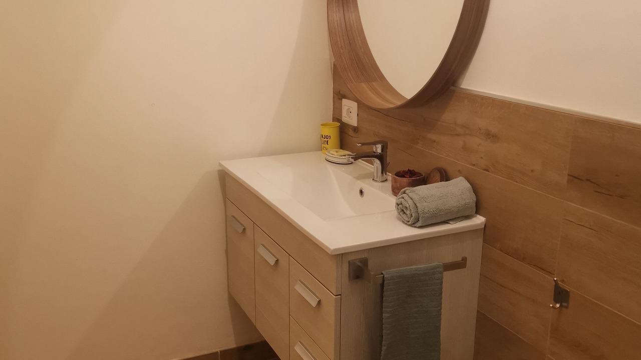 Photo of Bathroom in Raffa