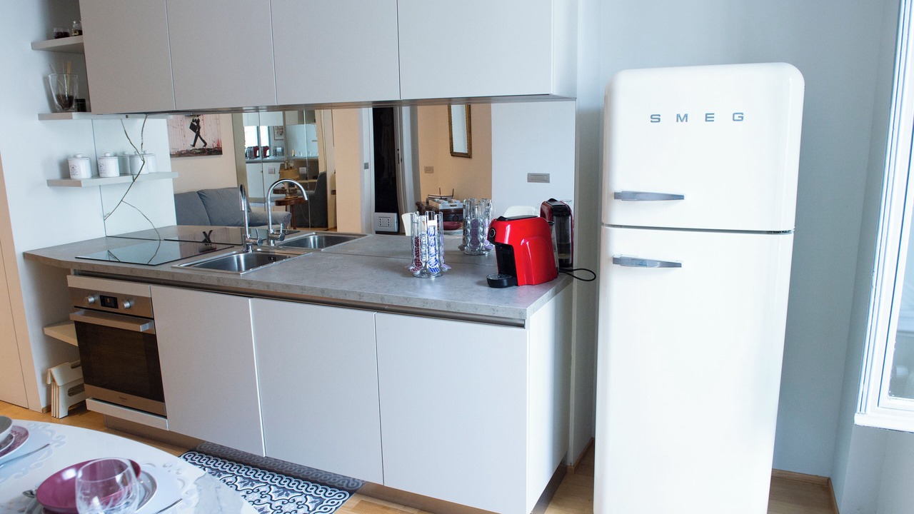 Photo of Kitchen in Magenta