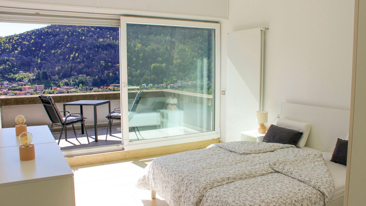 Photo of Bedroom in Cannobio