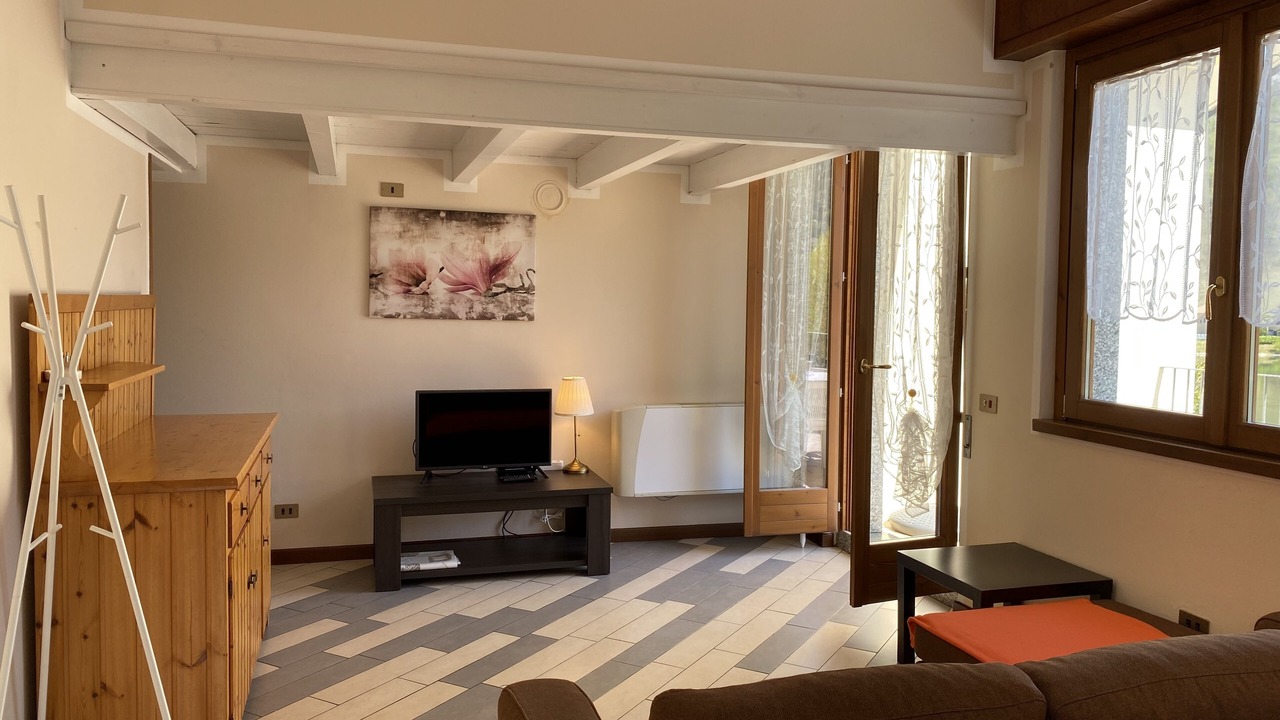 Photo of Livingroom in Idro