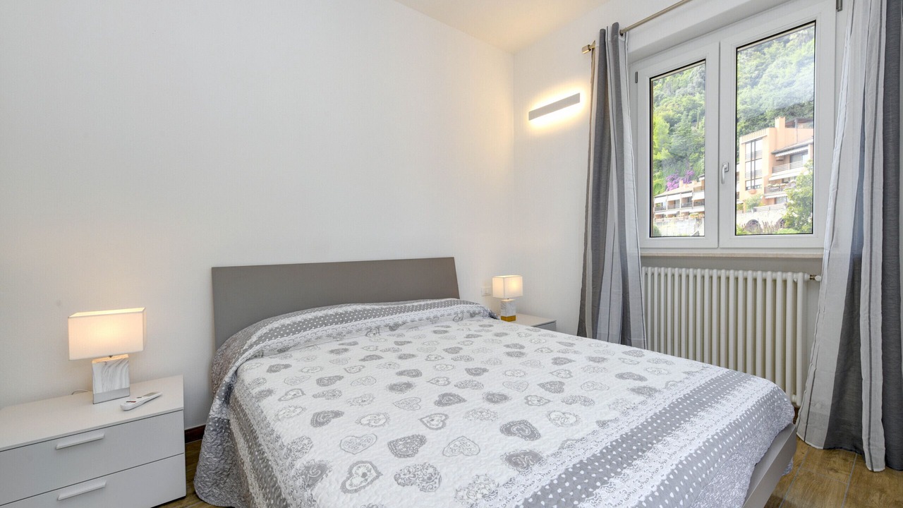 Photo of Bedroom in Toscolano Maderno