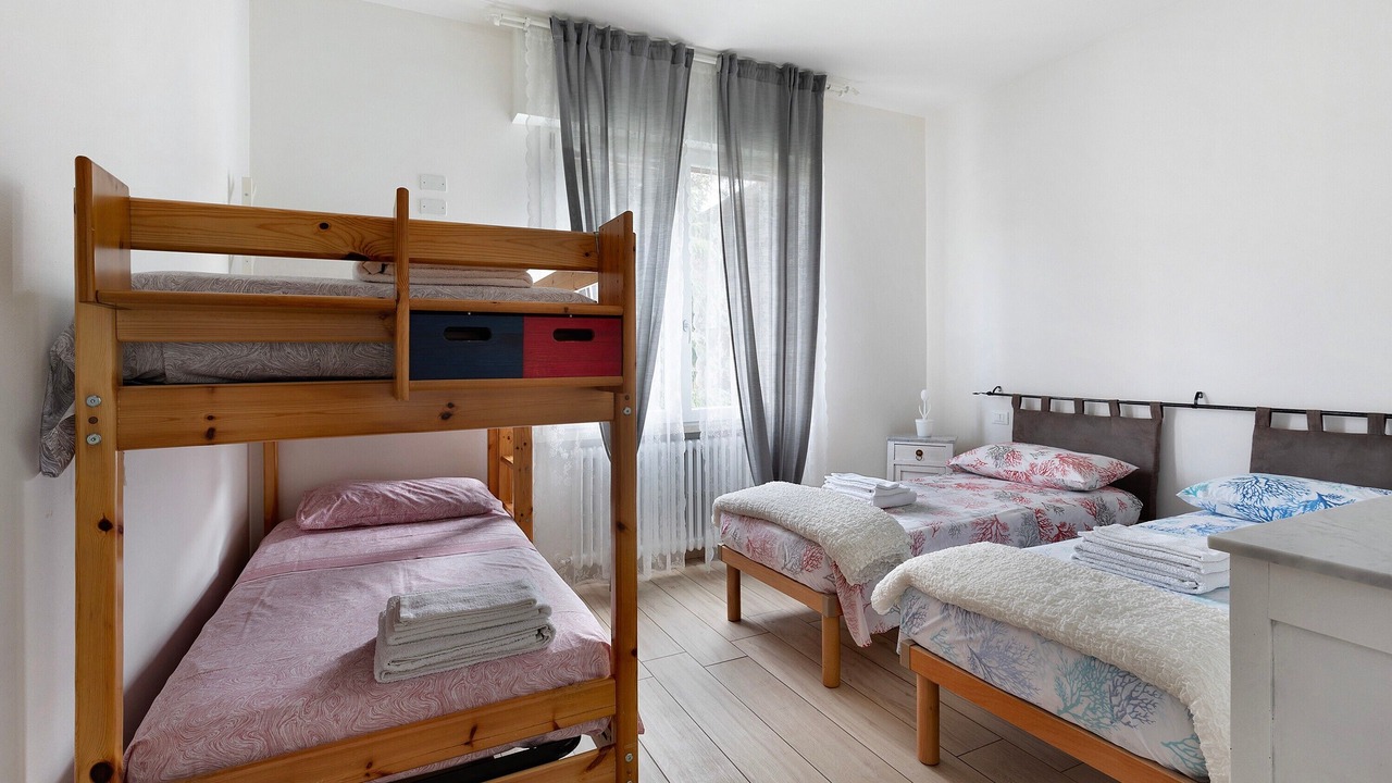 Photo of Bedroom in Colà Di Lazise