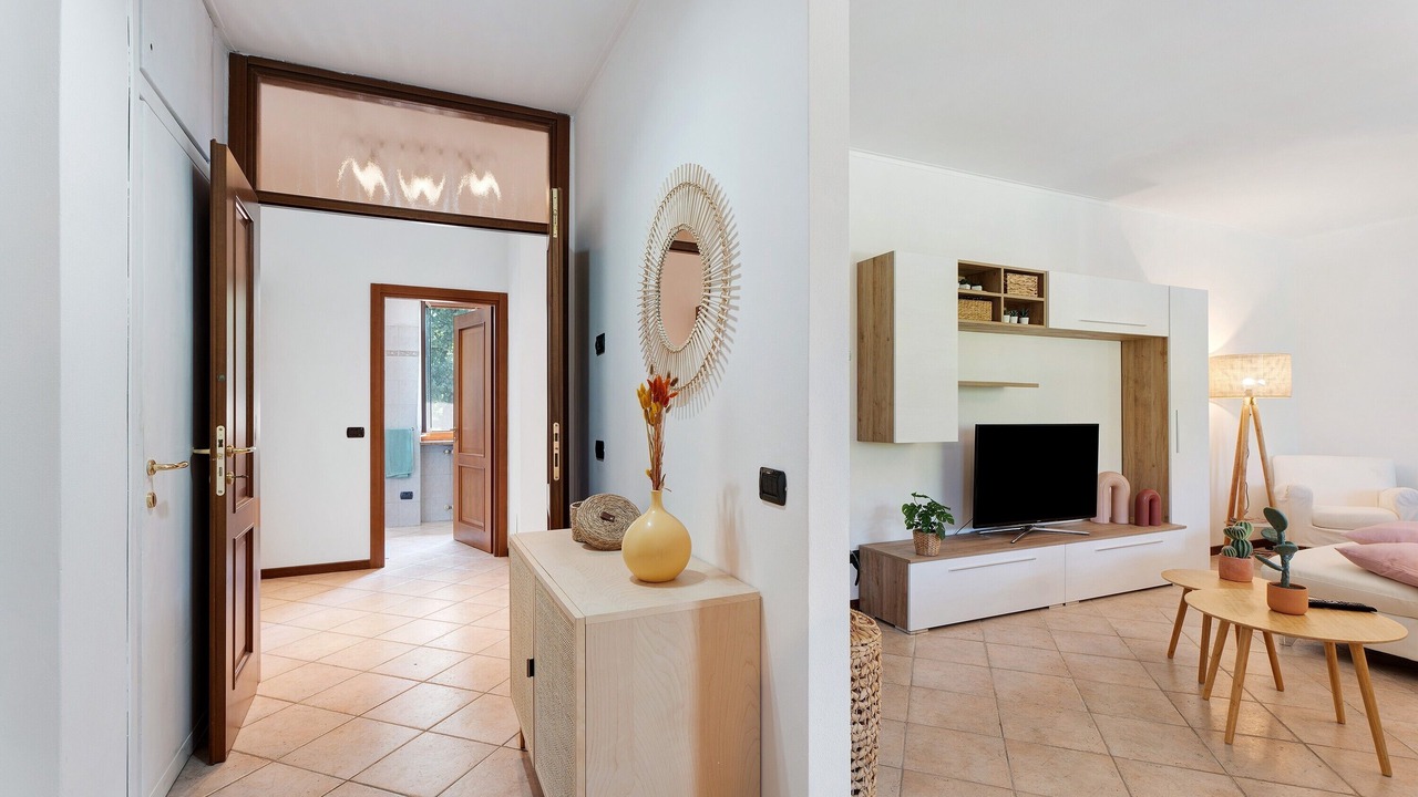 Photo of Bedroom in Angera