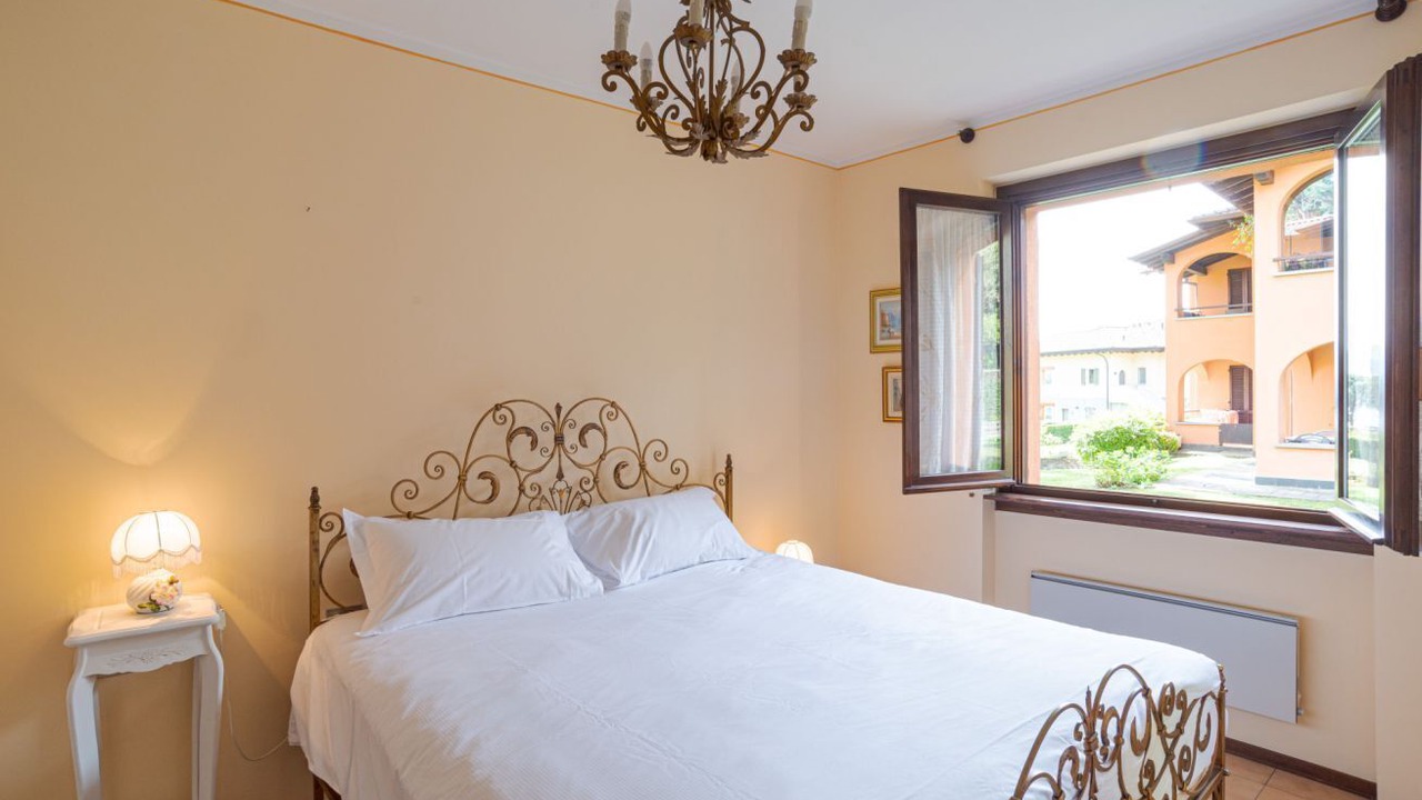 Photo of Bedroom in Menaggio