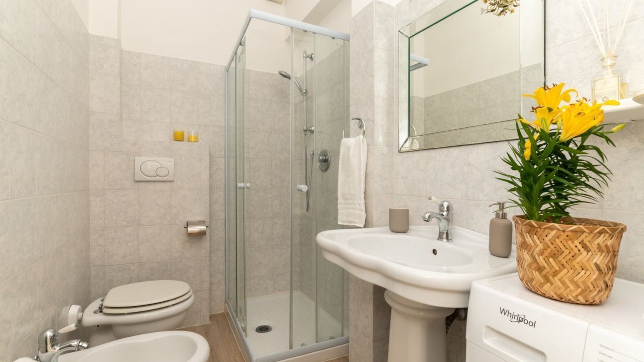 Photo of Bathroom in Parma City Centre