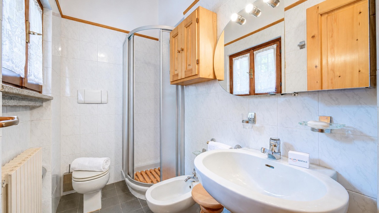 Photo of Bathroom in Castelveccana