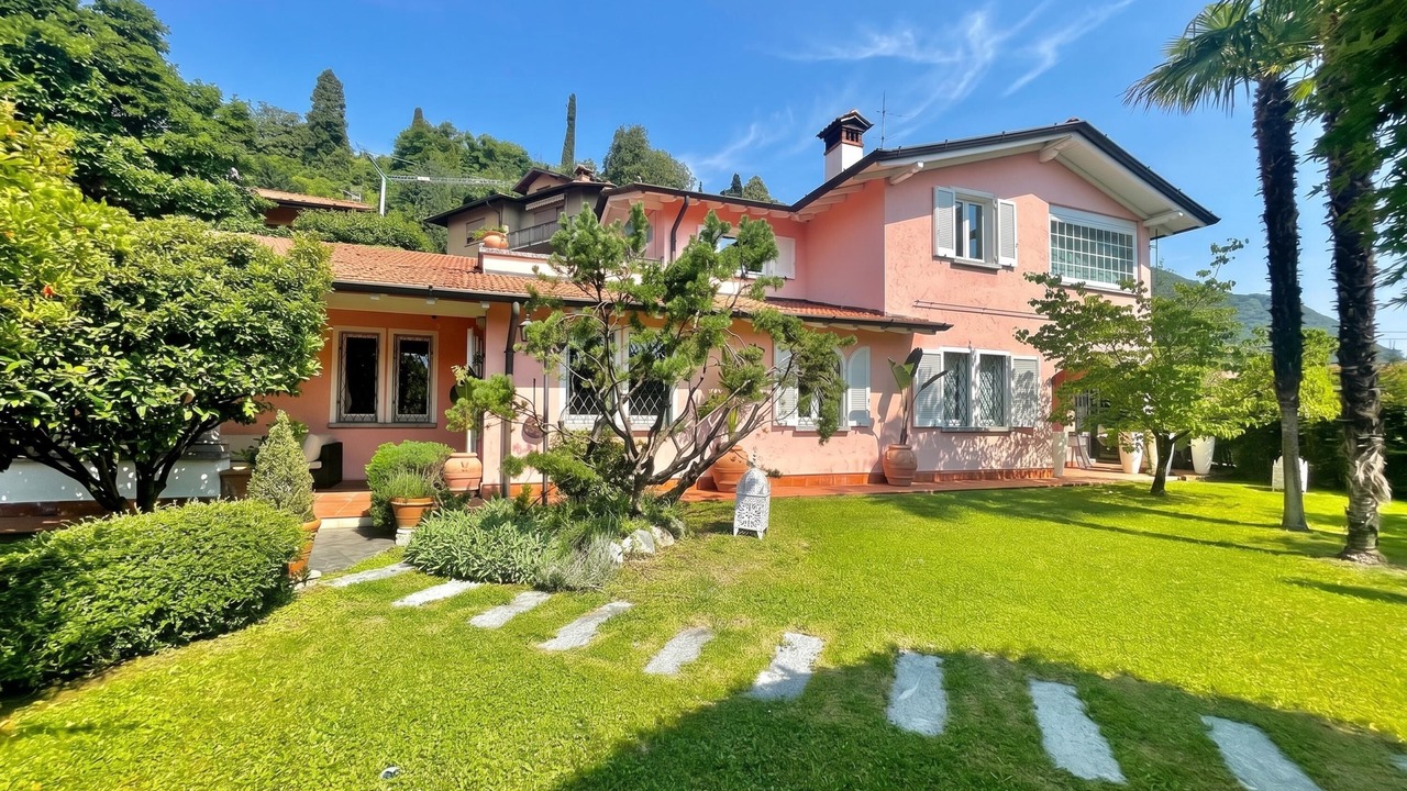 Photo of Others in Menaggio